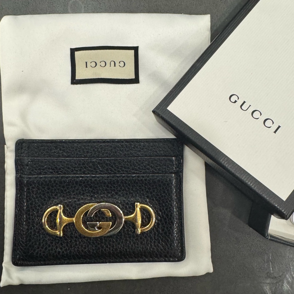 Gucci Black Pebbled Leather Card Holder with Subtle Logo